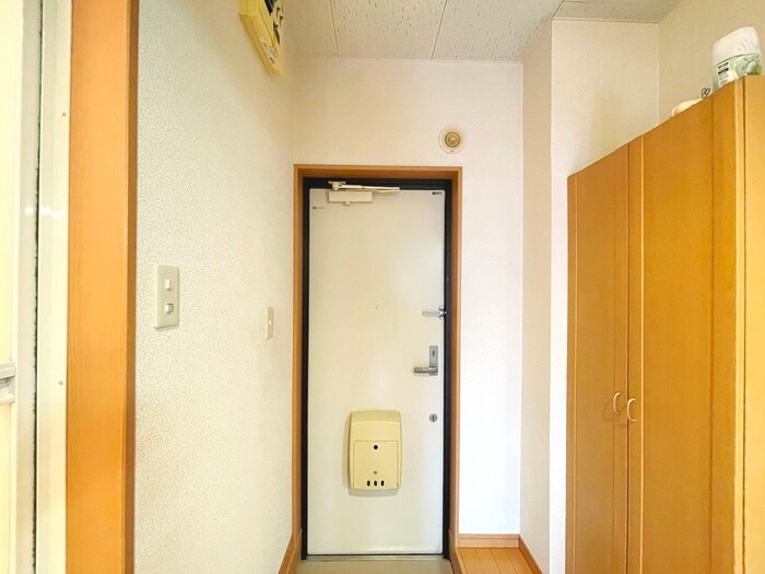 物件内観写真20　(玄関)