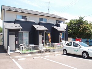 アスコット飯野坂Ｂ外観写真