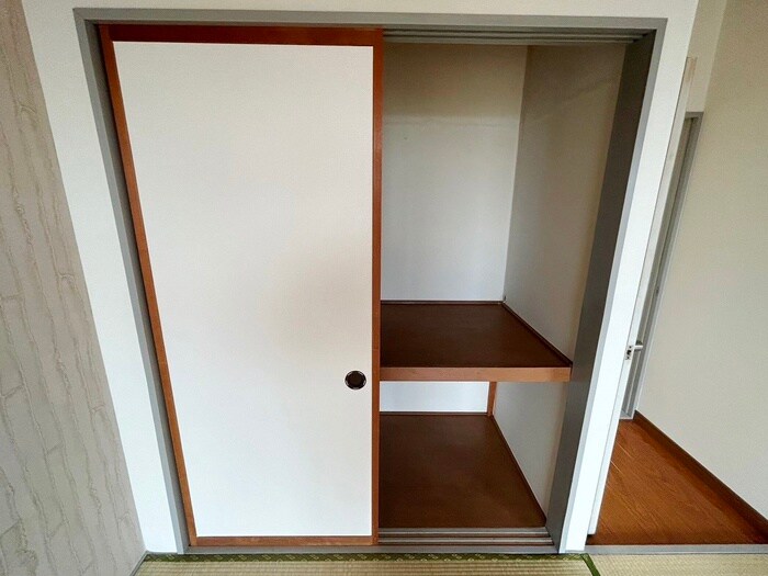 物件内観写真11　(収納)