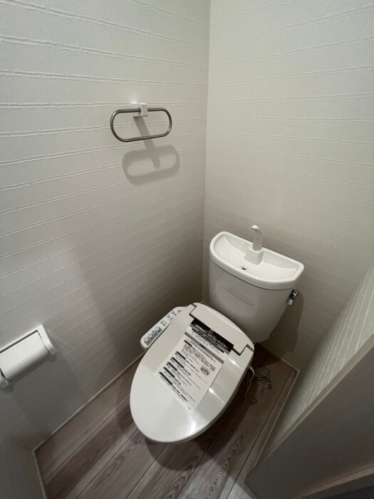 物件内観写真12　(トイレ)