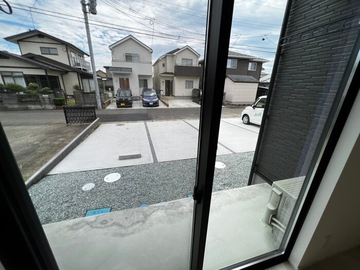 物件内観写真19　(室内からの展望)