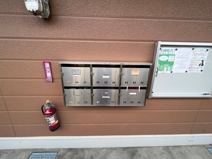 物件外観写真4　(建物設備)