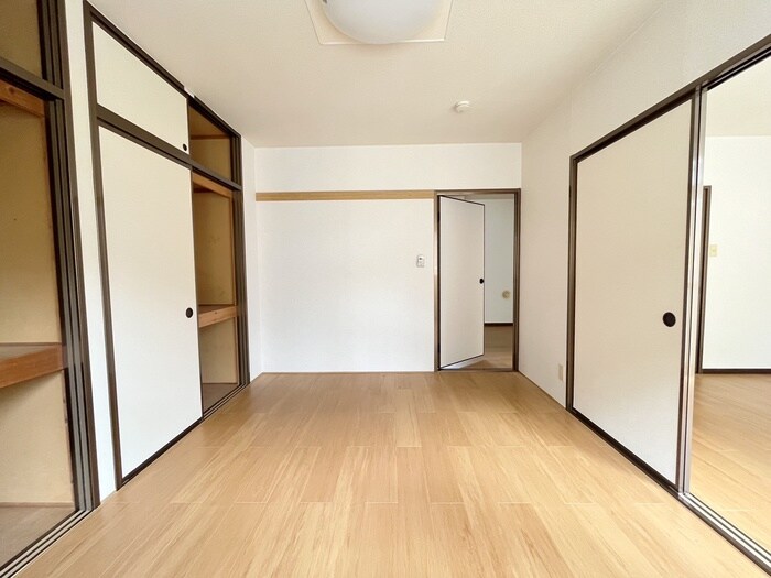物件内観写真15　(居室)