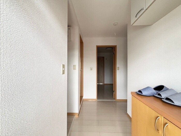 物件内観写真19　(廊下)