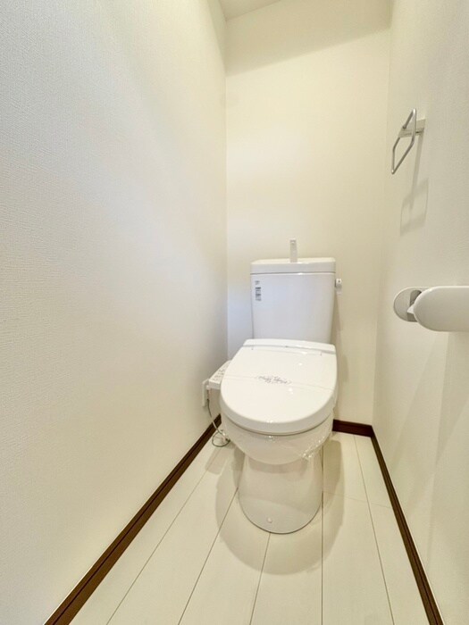 物件内観写真9　(トイレ)