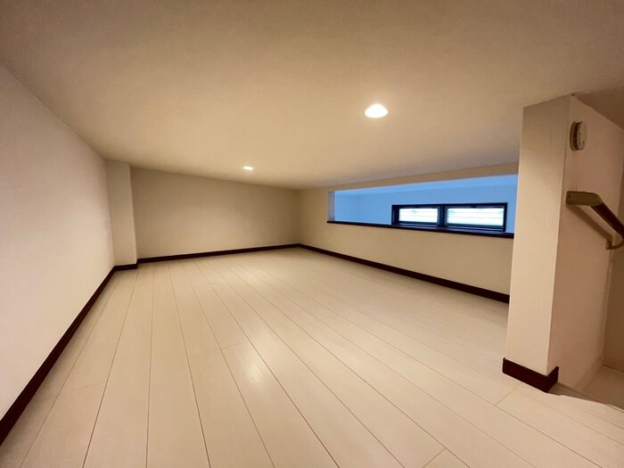 物件内観写真13　(居室)