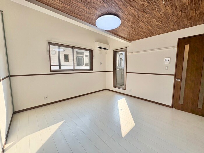 物件内観写真18　(居室)