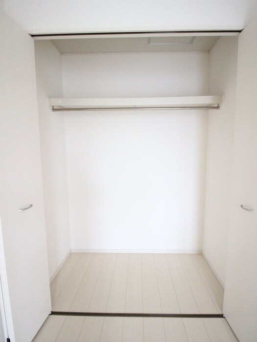 物件内観写真10　(収納)