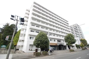 ベルシティ新寺外観写真