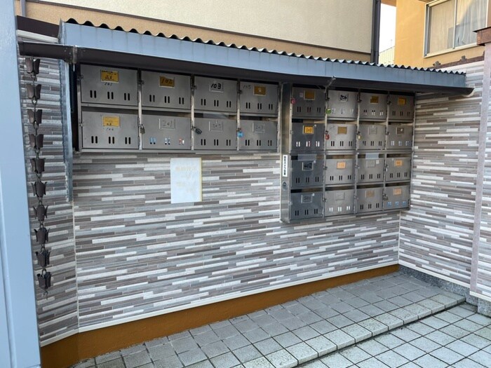 物件外観写真4　(建物設備)