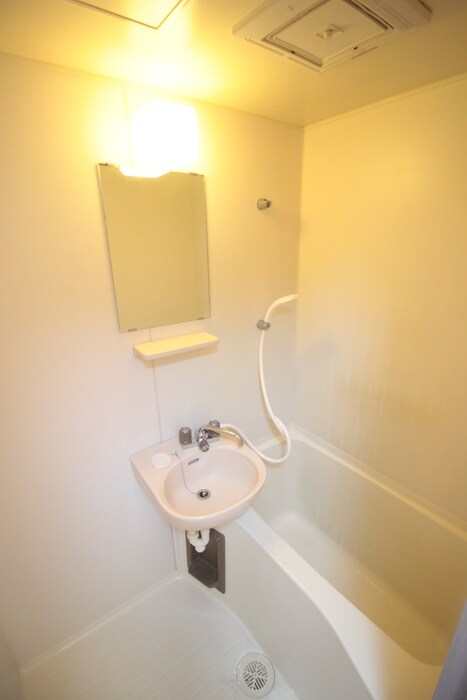 物件内観写真12　(バス／シャワールーム等)