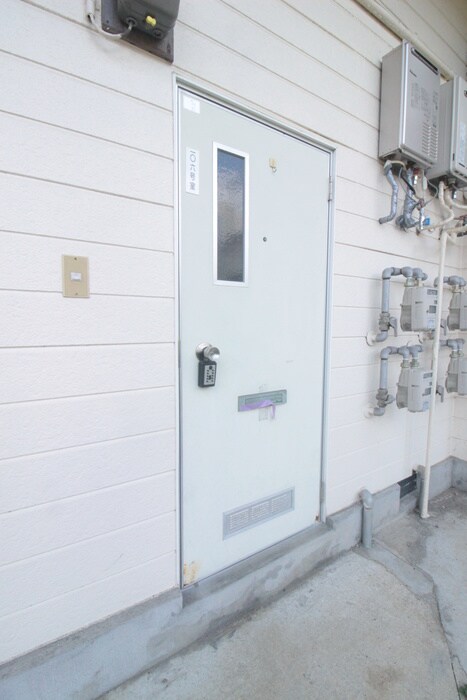 物件内観写真19　(玄関)