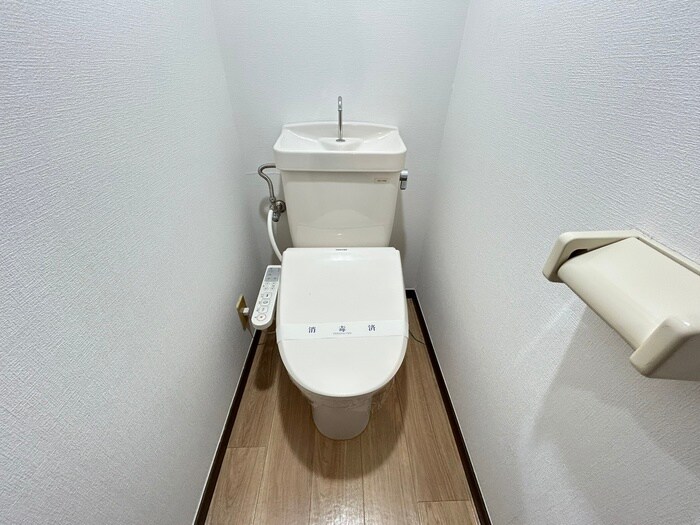 物件内観写真12　(トイレ)