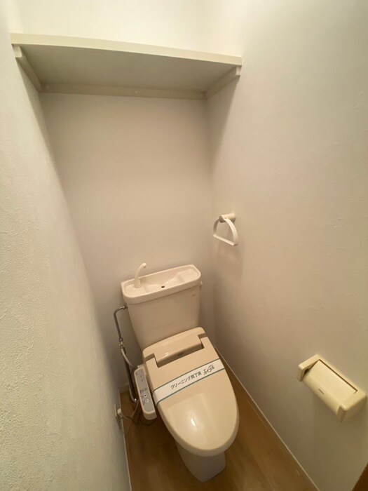 物件内観写真14　(トイレ)