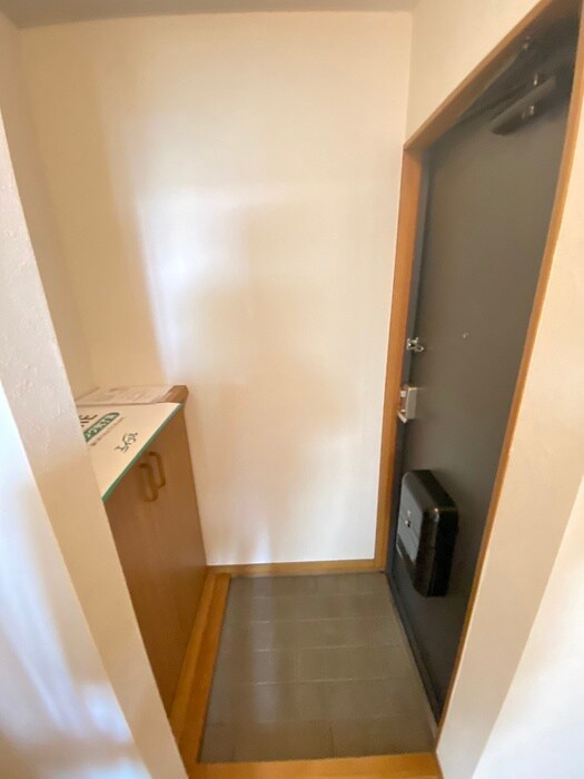 物件内観写真17　(玄関)