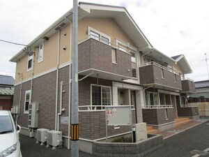 ルミエールサカエ外観写真