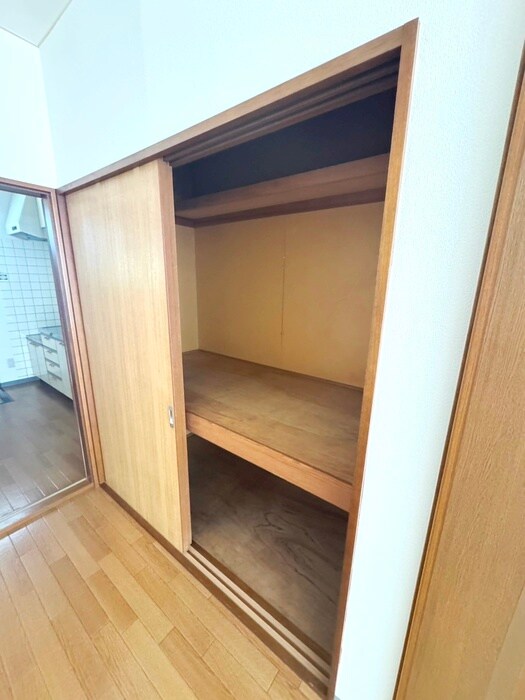 物件内観写真14　(収納)