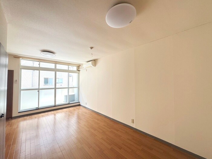 物件内観写真22　(居室)