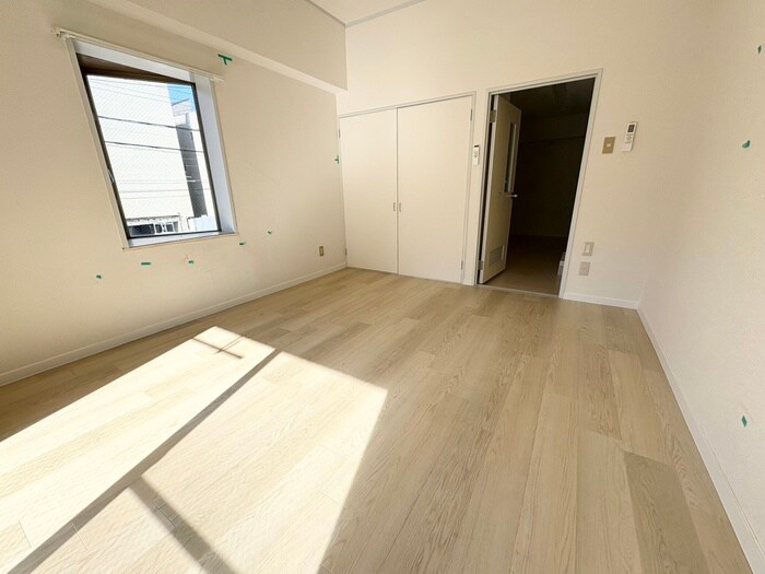 物件内観写真9　(居室)