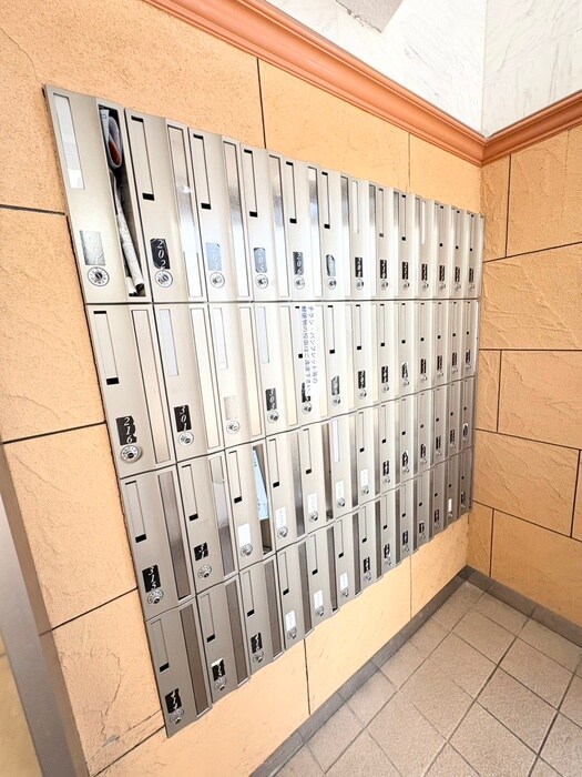 物件外観写真6　(建物設備)