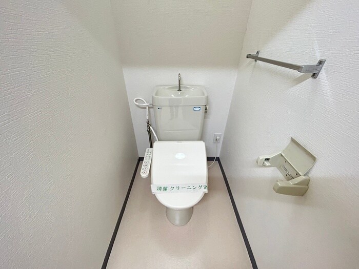 物件内観写真13　(トイレ)