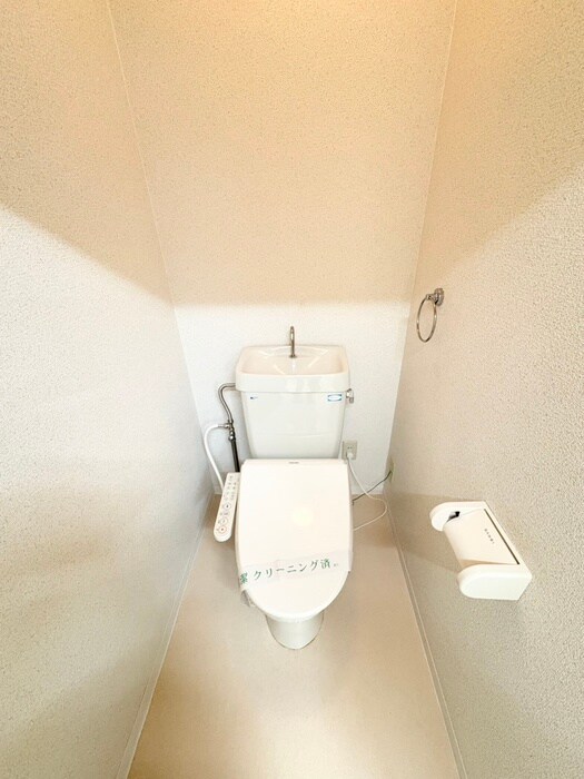 物件内観写真14　(トイレ)