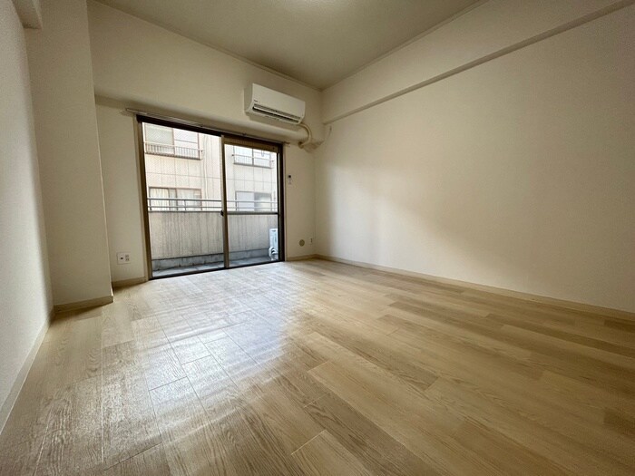 物件内観写真18　(居室)