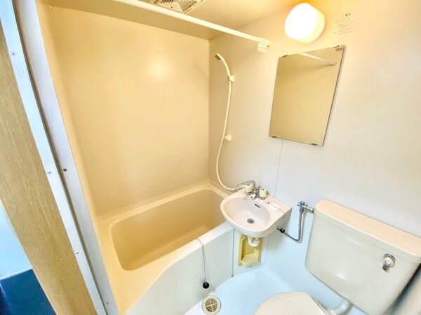 バス／シャワールーム等