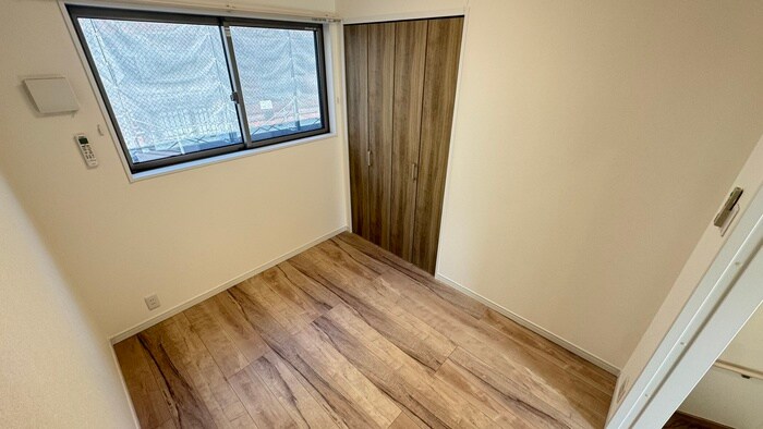 物件内観写真9　(居室)