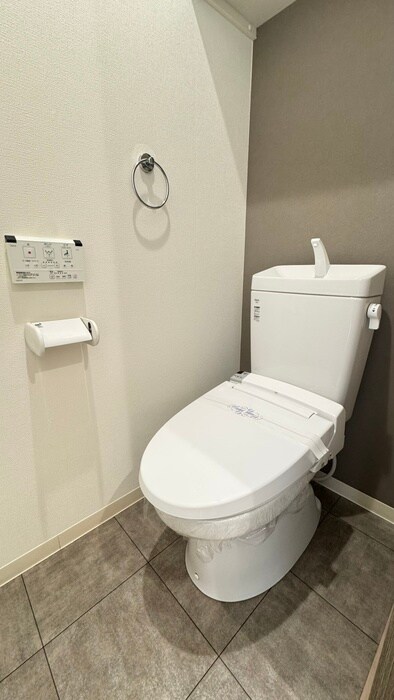 物件内観写真15　(トイレ)