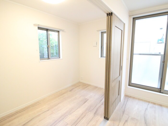 物件内観写真18　(居室)