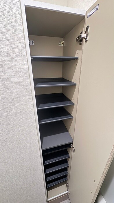 物件内観写真18　(靴箱)