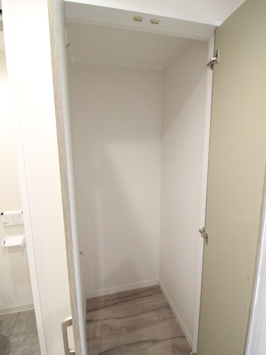 物件内観写真19　(収納)