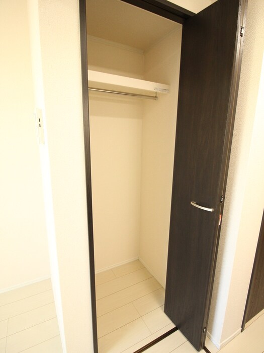 物件内観写真11　(収納)