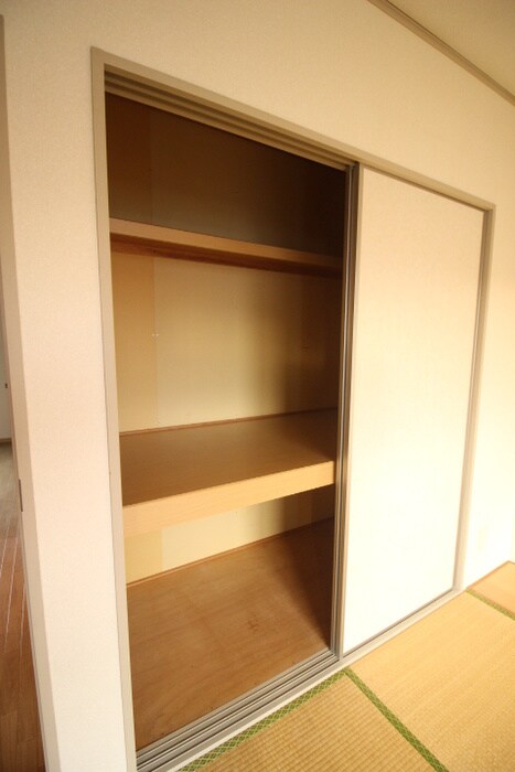 物件内観写真14　(収納)