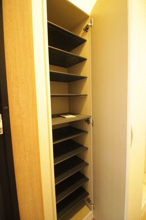 物件内観写真20　(靴箱)