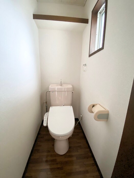物件内観写真13　(トイレ)