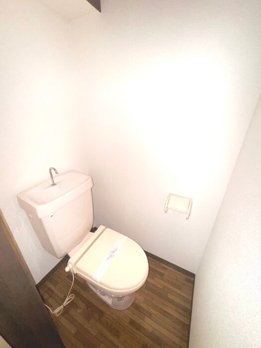 物件内観写真13　(トイレ)