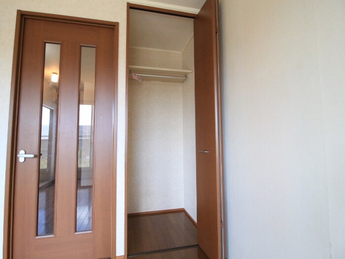 物件内観写真9　(収納)