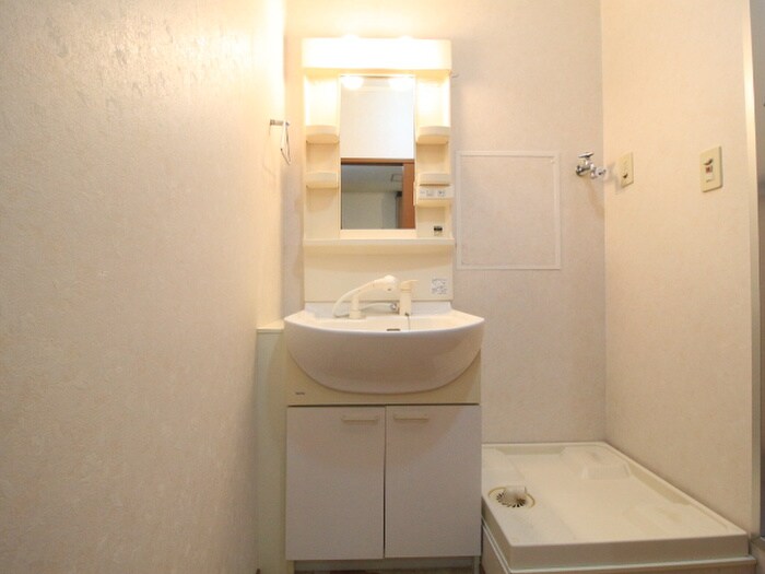 物件内観写真11　(洗面)