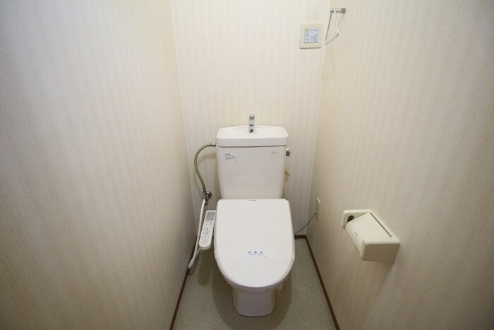 物件内観写真15　(トイレ)