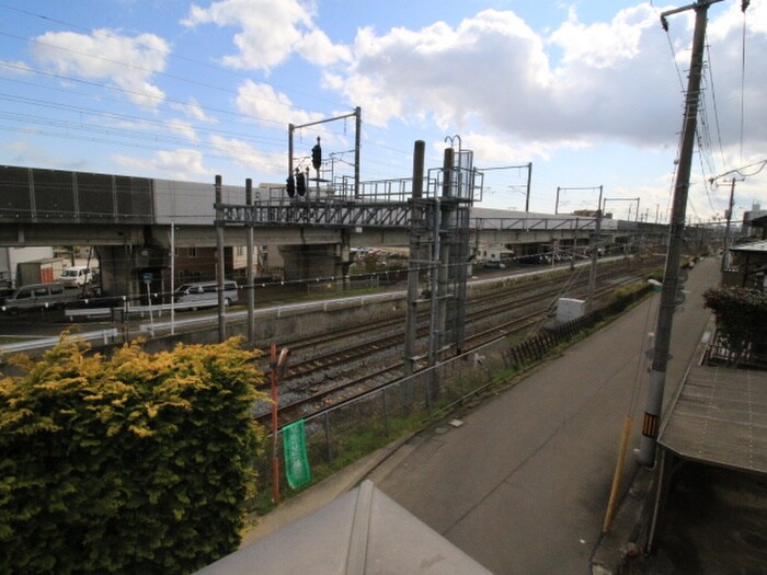 物件内観写真22　(室内からの展望)