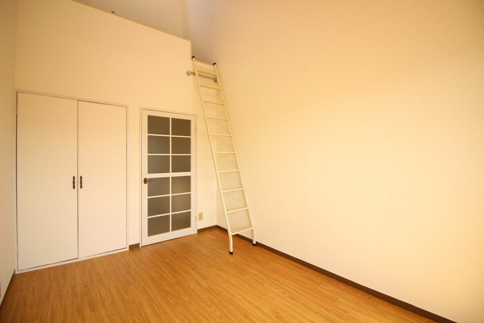 物件内観写真9　(居室)