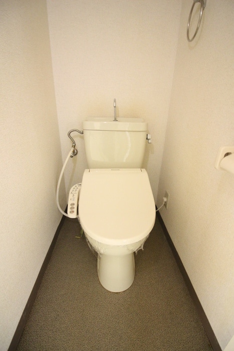 物件内観写真15　(トイレ)