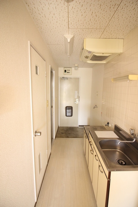 物件内観写真17　(廊下)