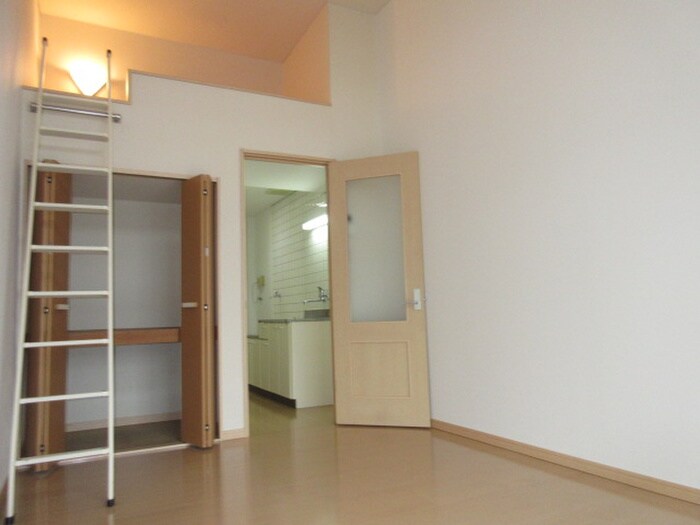 物件内観写真7　(居室)