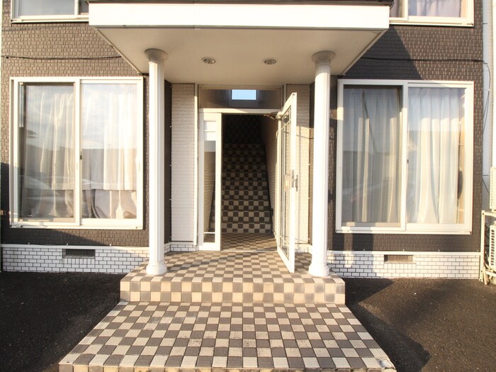 物件外観写真3　(外観写真)