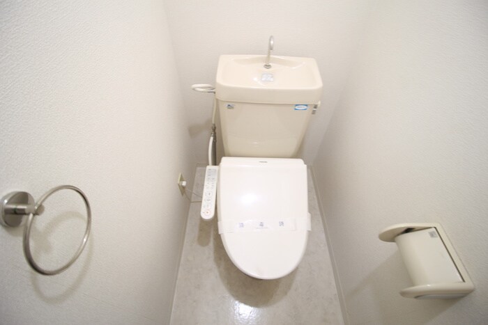 物件内観写真15　(トイレ)