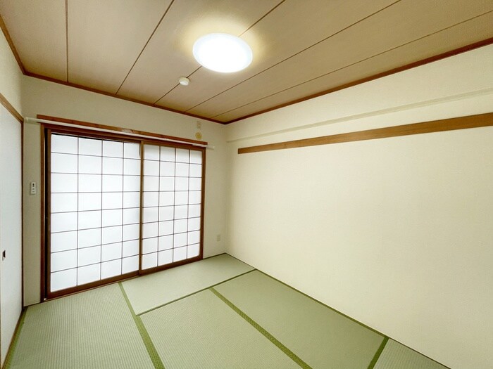 物件内観写真13　(居室)