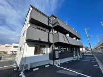 アイ・ウィステリア多賀城の外観写真